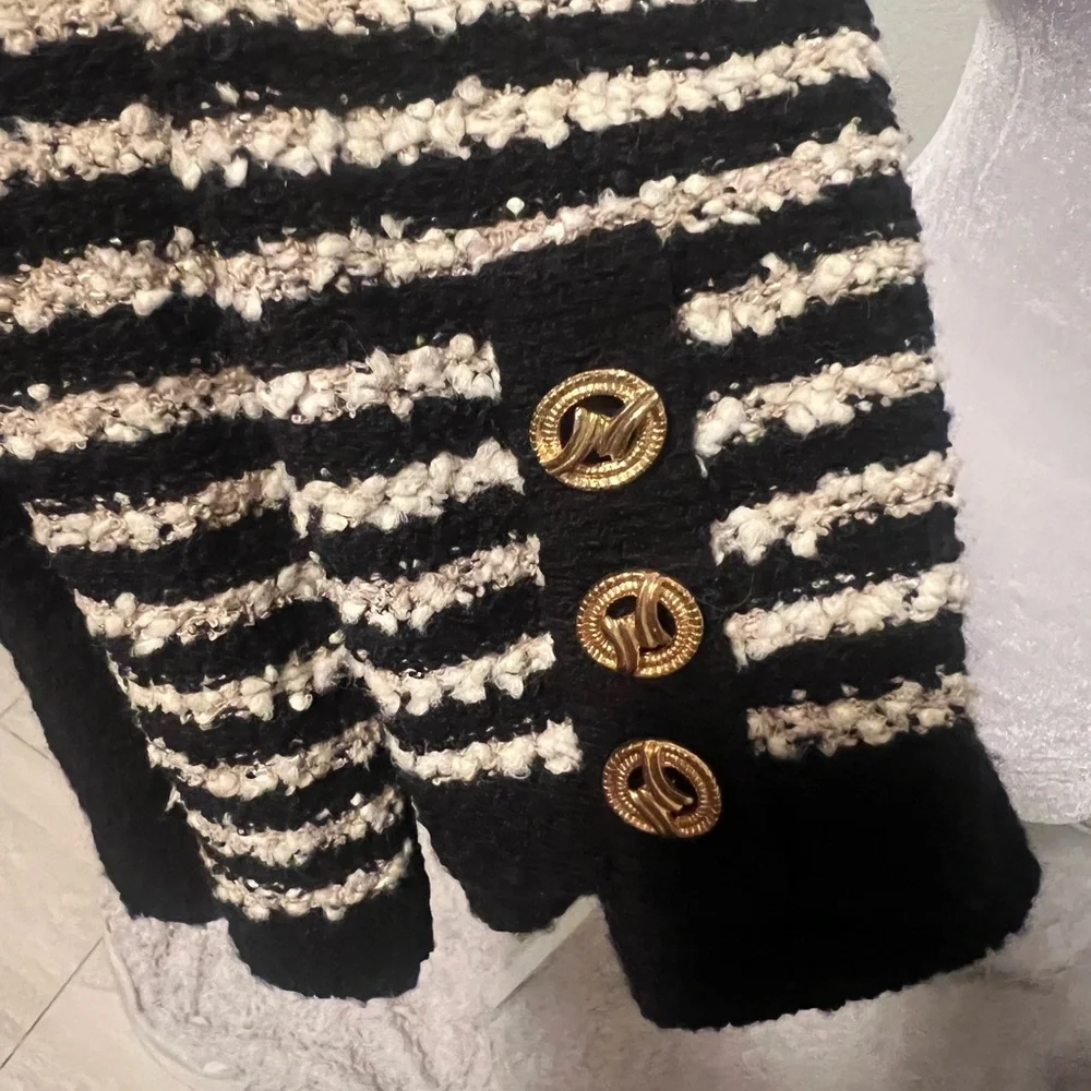 Cardigan - Picture 4 of 4